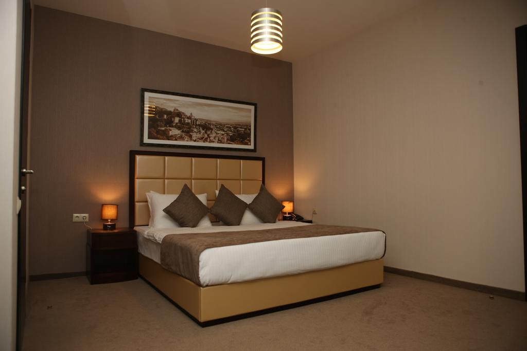 Hotel Orion Old Town Tbilisi Ngoại thất bức ảnh