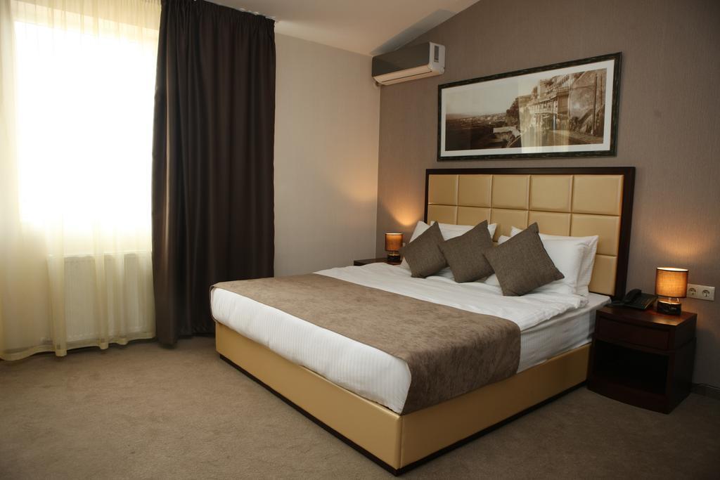 Hotel Orion Old Town Tbilisi Ngoại thất bức ảnh
