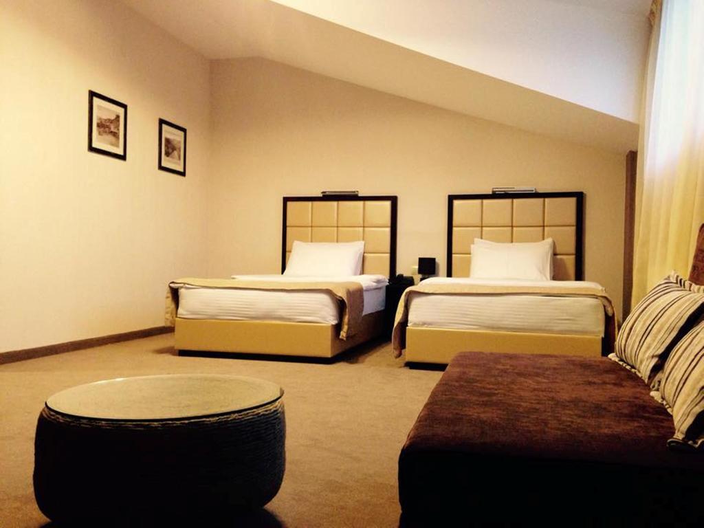 Hotel Orion Old Town Tbilisi Ngoại thất bức ảnh