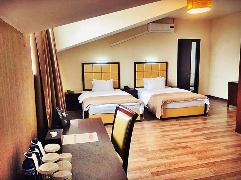 Hotel Orion Old Town Tbilisi Ngoại thất bức ảnh