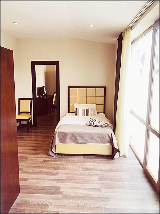 Hotel Orion Old Town Tbilisi Ngoại thất bức ảnh